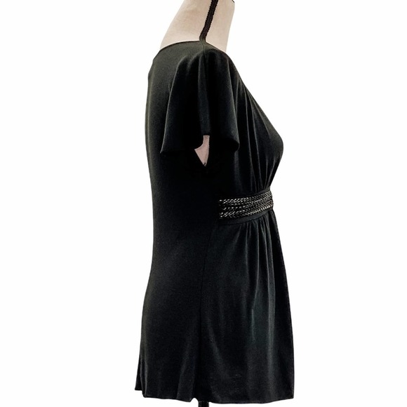 KRESS Collection Solid Black Short Sleeve V-Neck Braided Belted Waist Blouse - Picture 4 of 11